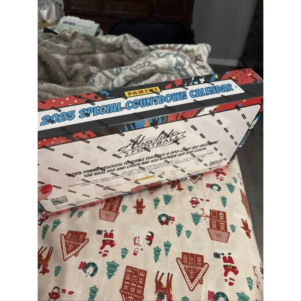 2025 Panini Absolute Football KABOOM! Special  Countdown Calendar Box NFL - Picture 5 of 5